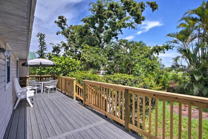 Marco Island Home with Deck - 2 Miles To Beach!
