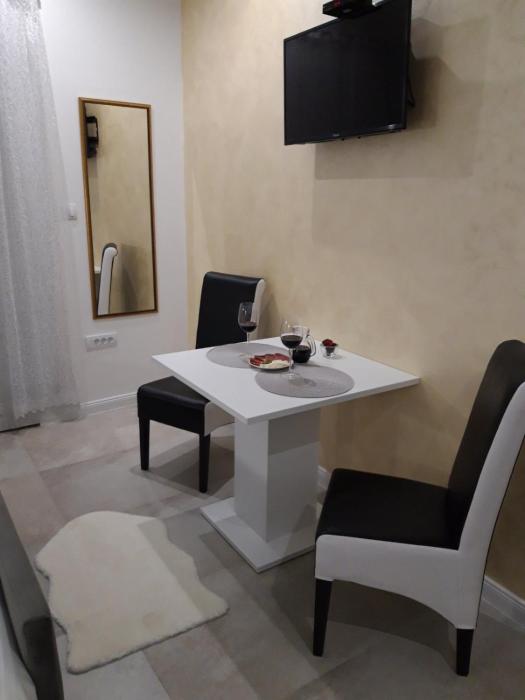 Apartmani Krtolica