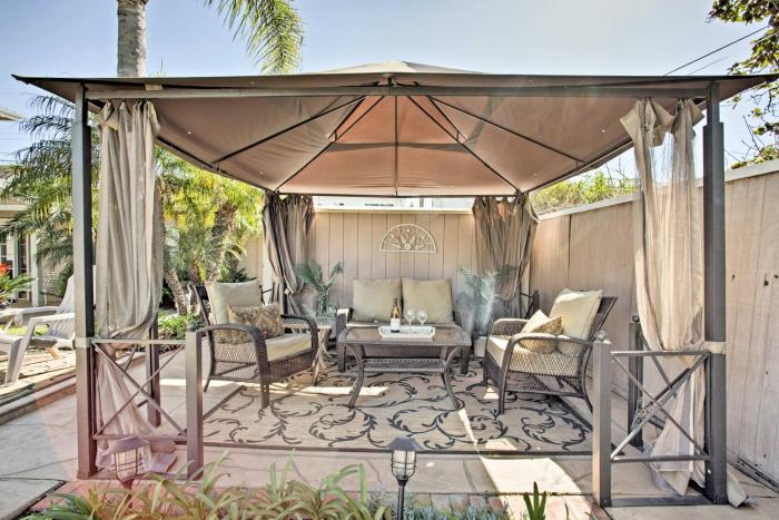 Home Near Mission Bay, Sea World and U of San Diego!