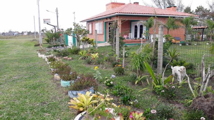Gaivota-Casa de Praia para veraneio - temporada Balneário Gaivotas-SC Família Kunhasky