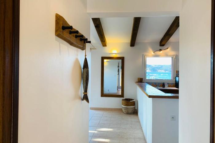 Charmante villa 2 chambres les pieds dans leau Bonifacio