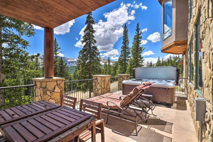 26-0111 Fairplay Home w Hot Tub & Mountain Views!