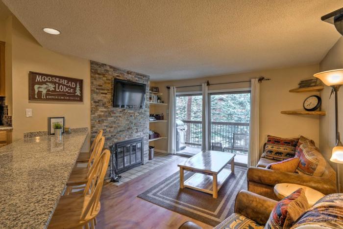 Walk to Main St and Chairlift Breckenridge Condo!