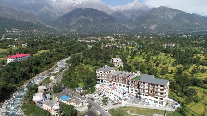 DPolo Club & Spa Resort Dharamshala