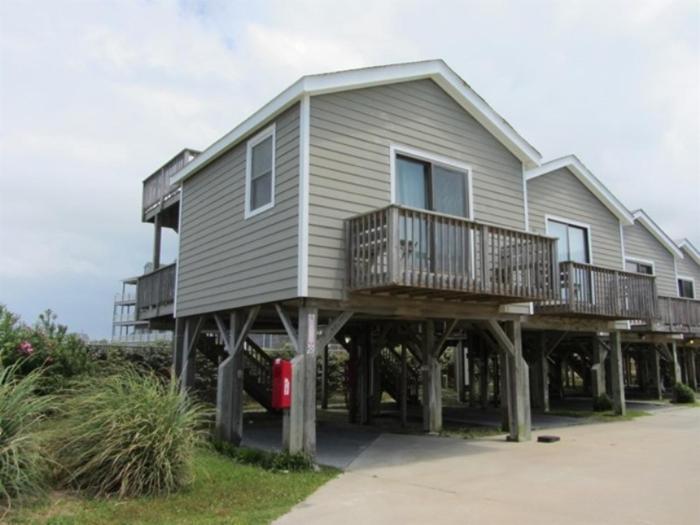 NC 12 56821-29 Condo