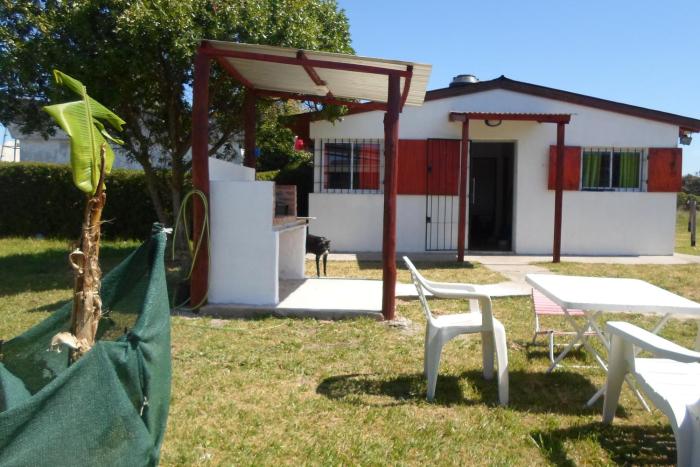 Complejo Miranieves, se alquila casa para 5 personas en Miramar Costa Atlantica