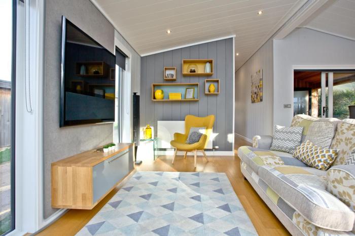 Nyland Lodge - Hot Tub - Fireplace - Free Parking & WiFi