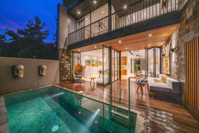 Villa Jannati - 4BR Pool Villa Near Berawa Beach