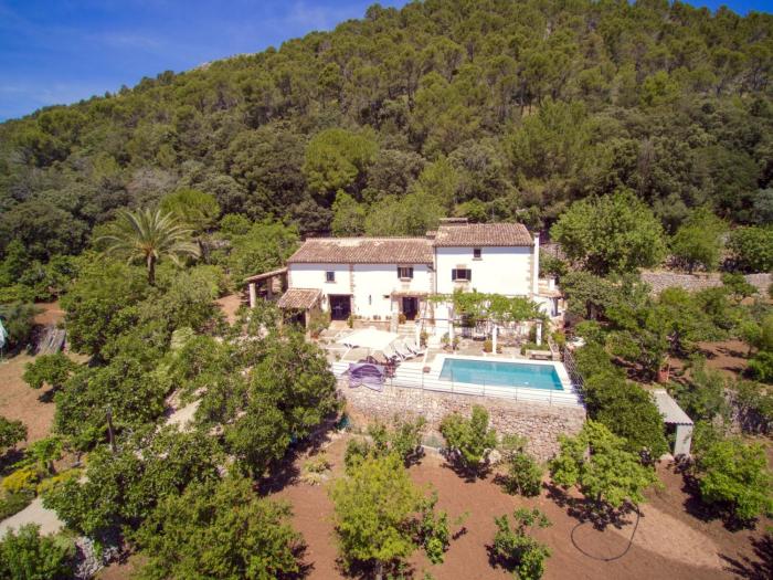 Villa Cals Frares by Sealand Villas