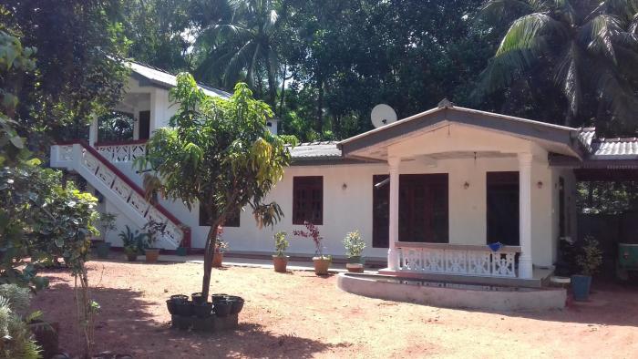 Green Village Homestay