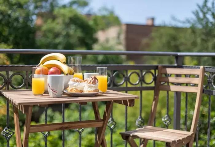 Elenas Rooms & Apartment