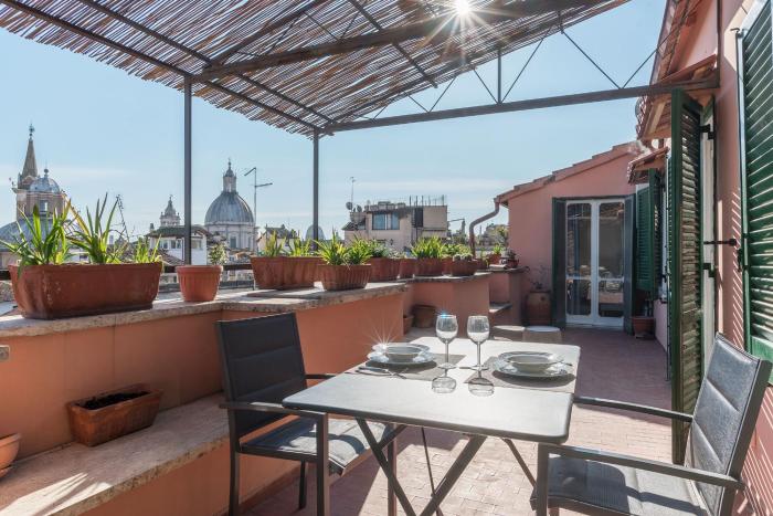 Piazza Navona Panoramic Penthouse