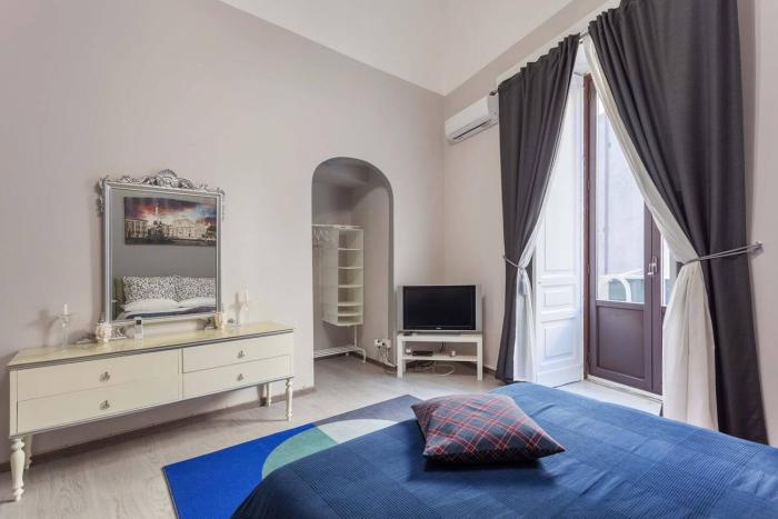 Two Rooms Bellini near Teatro Massimo