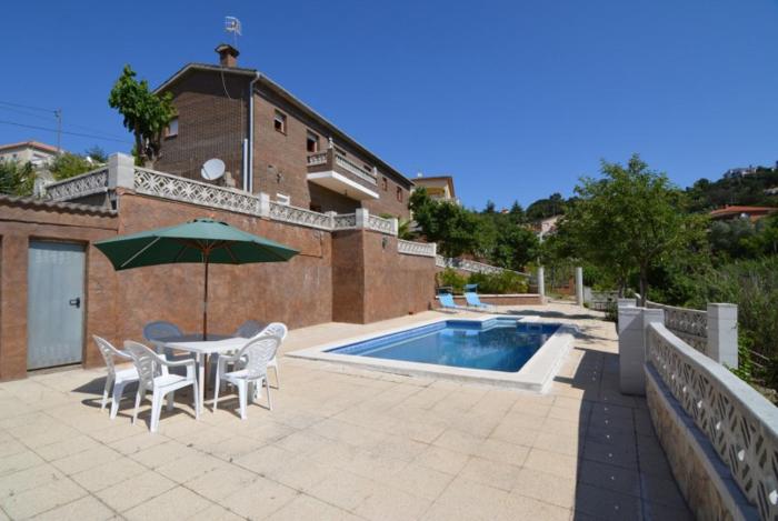 Club Villamar - Poppy