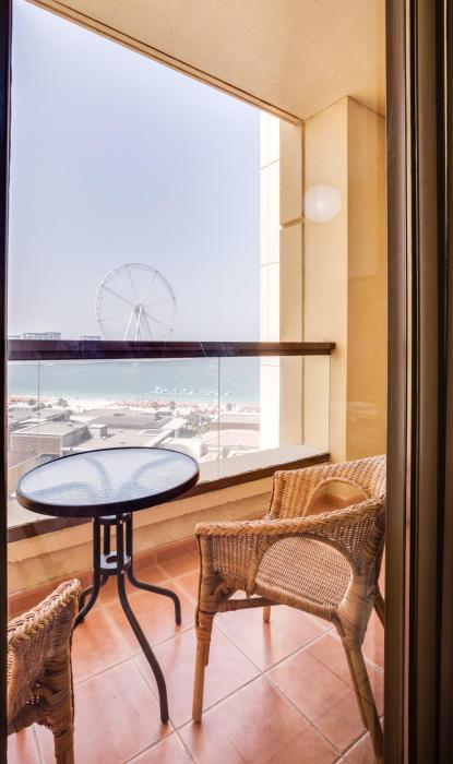 1 Bedroom with Stunning Ain Dubai and Full Sea View