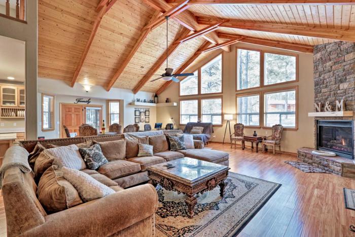 Sand Volleyball and Deck Munds Park Getaway!