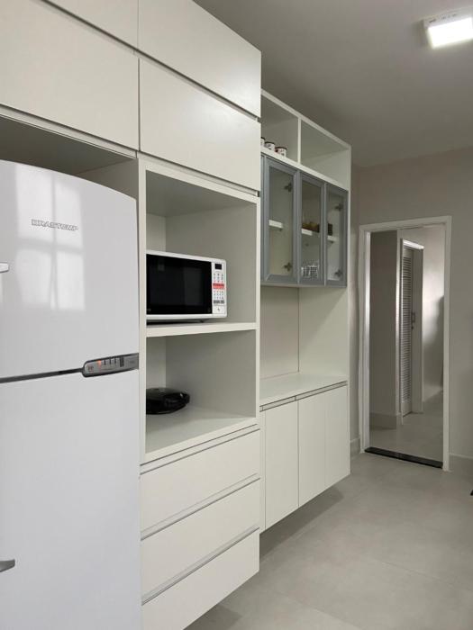 APTO GUARUJA ENSEADA 4 QUARTOS COM WiFi