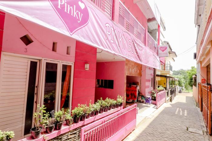 Pinky Guest House Syariah Kota Batu