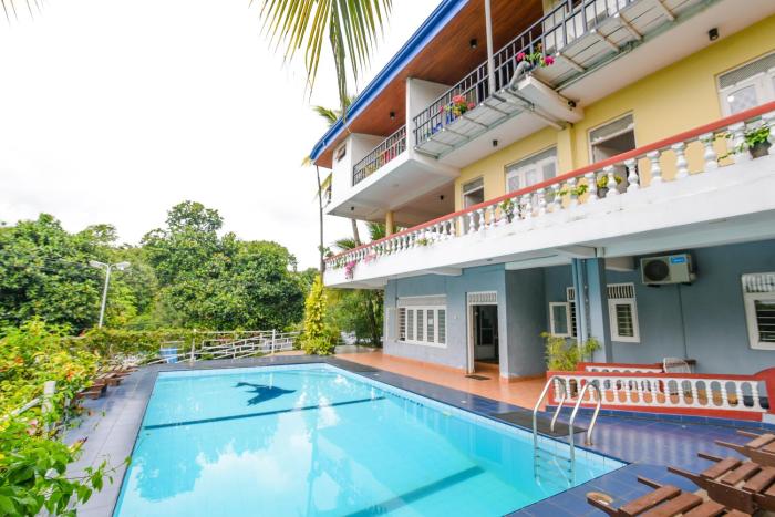 Blue Haven Hotel