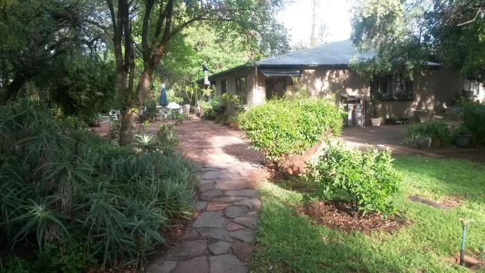 Angelas Guest House