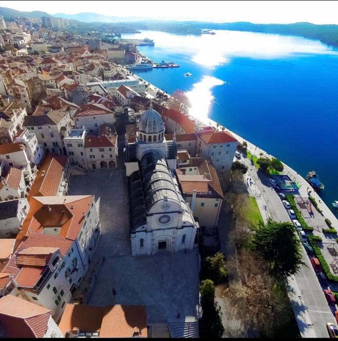 Sibenik Antique Studio Apartment - old town