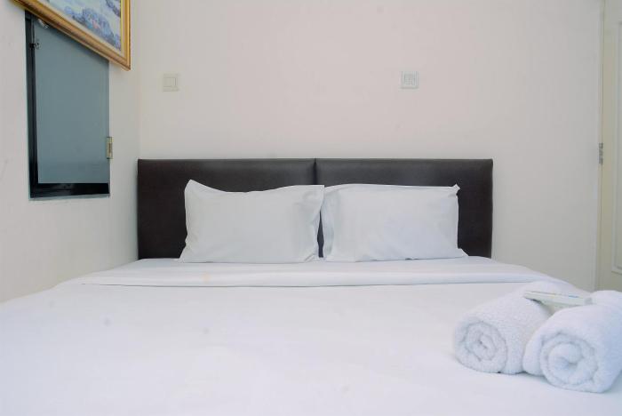 Strategic Location 2BR Apartment at FX Residence By Travelio