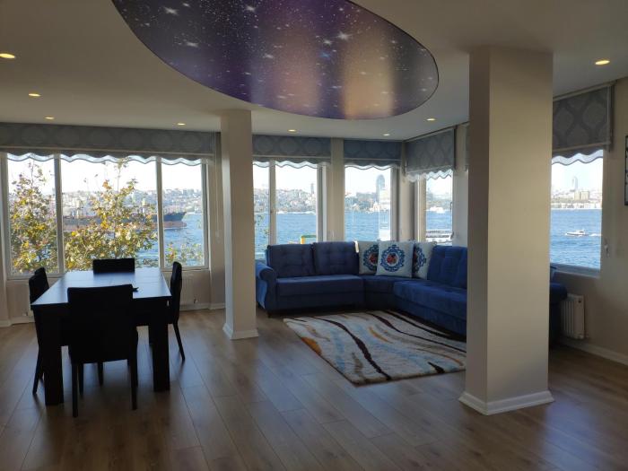 Istanbul Modern Flats with Amazing Sea View