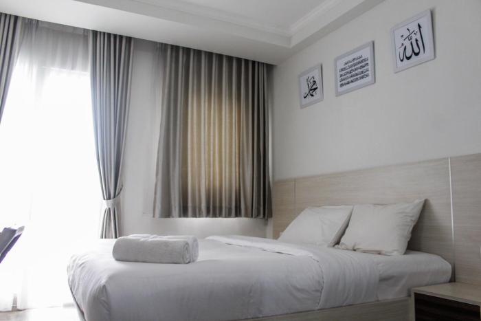 Comfy and Strategic Studio Signature Park Grande Apartment By Travelio