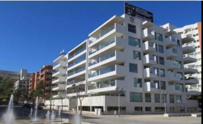 SPA apartment near the beach and marina