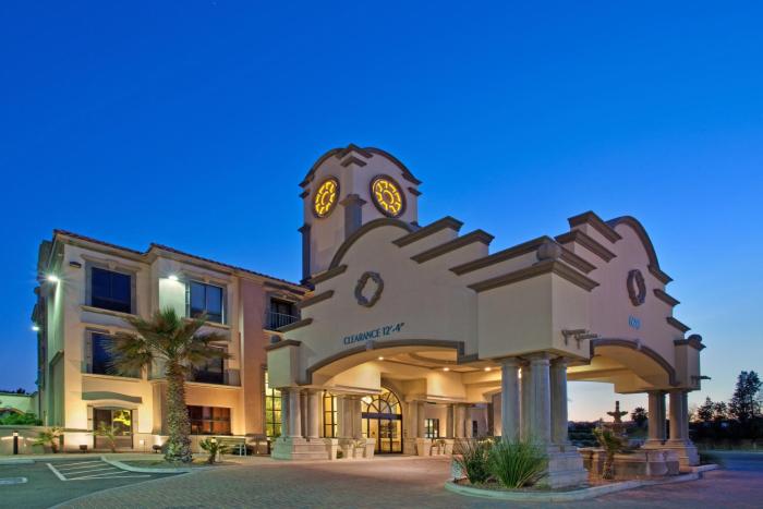 Holiday Inn Express Hotel & Suites Tucson Mall by IHG