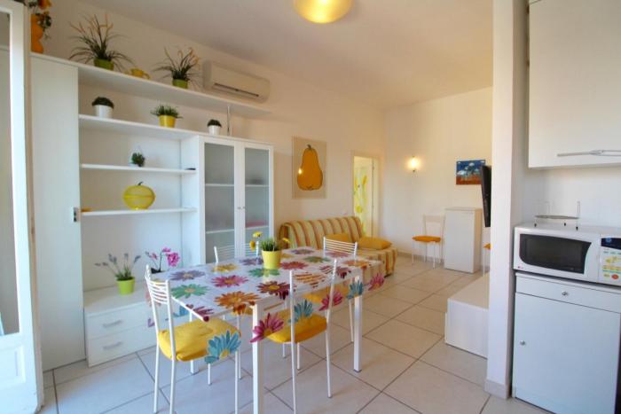 Rif. B12 - DELFINO 2