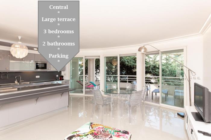 MARTINEZ HOTEL AREA: Modern 3 bedrooms w terrace