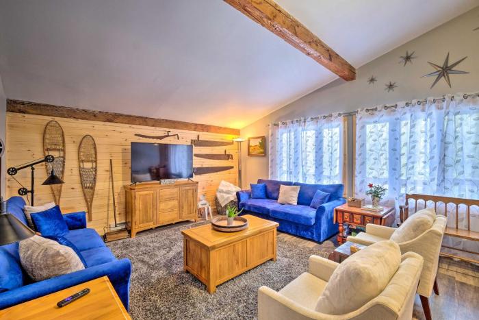 Woodsy Wilmington Condo 7 Mi to Mount Snow!