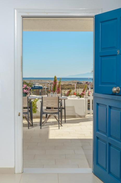 Crystal Naxos 2 Apartments at Mikri Vigla