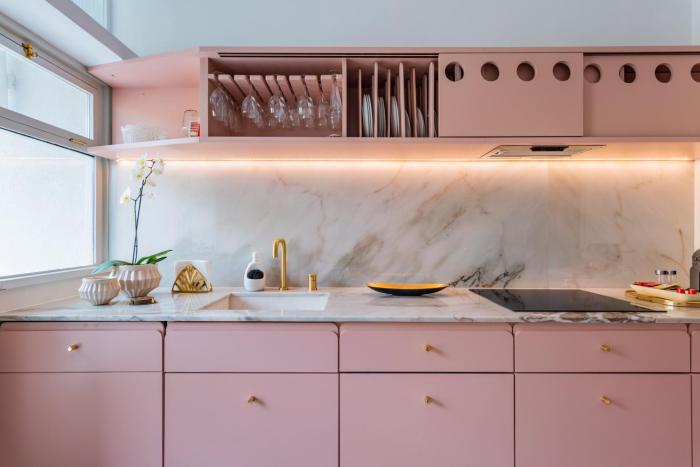 AMAZING DUPLEX - Mid Century Experience & PARKING