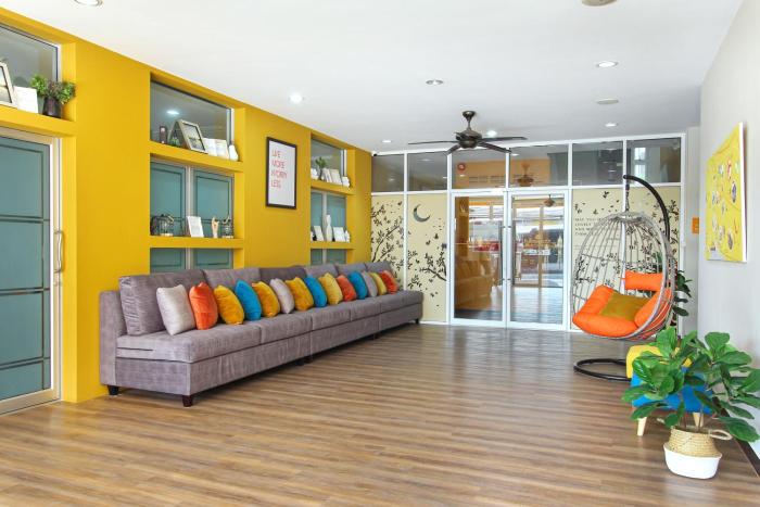 Fullroom 77 Srinakarin