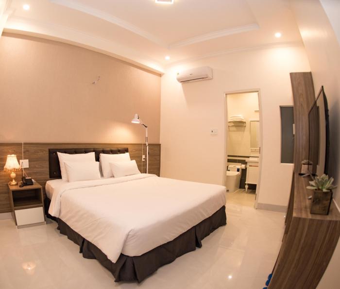 Amora Hotel & Apartment