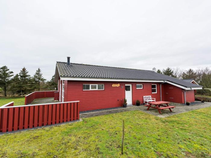 6 person holiday home in Tarm