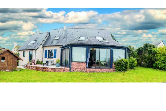 Maison de charme avec jardin à Courtils, proche du Mont Saint-Michel