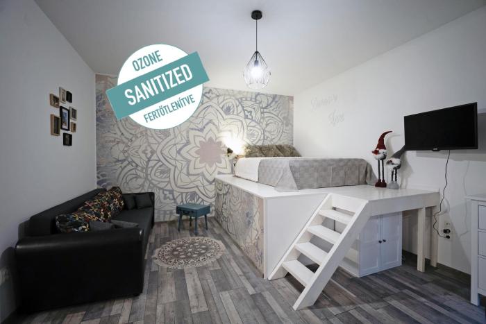 Standard Apartment by Hi5 -Akácfa 57