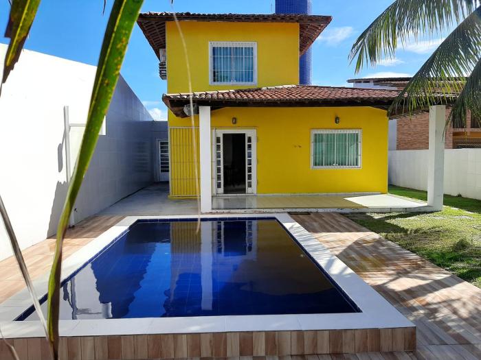 Casa à beira-mar, piscina