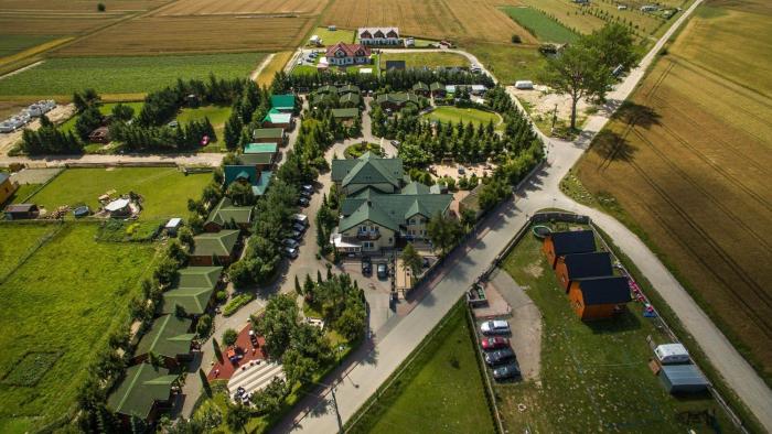 Domki i Pokoje Zielony Zakątek - Mini Zoo - Duży Plac Zabaw - Komfort i Cisza