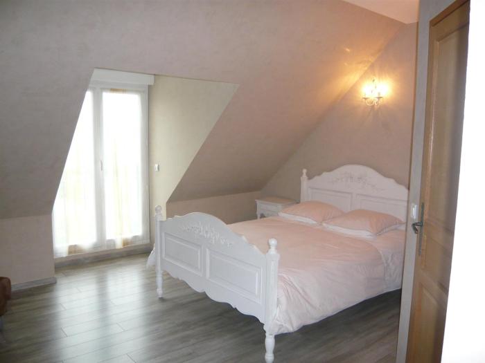 Domaine dAuxonnettes Chambres dHôtes et Gîtes