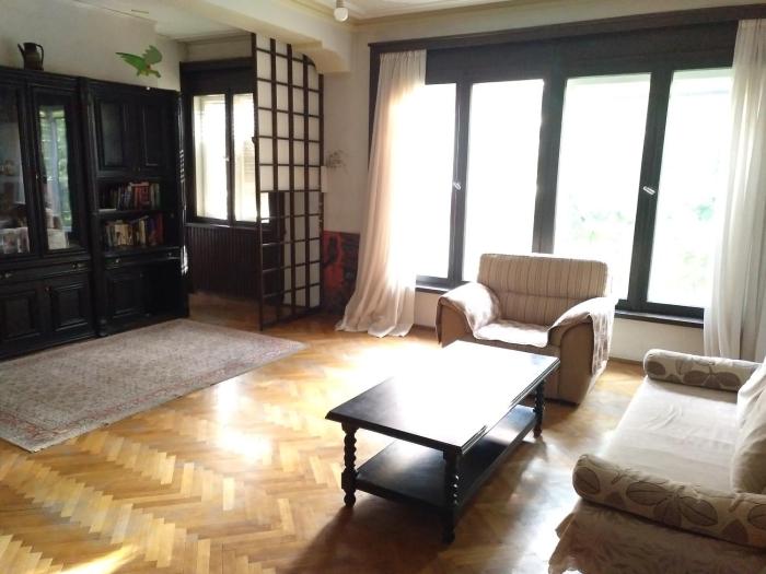 Spacious central apartment