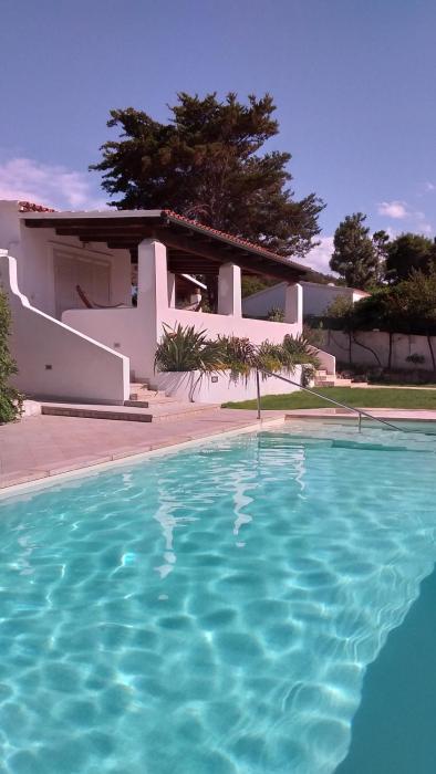Villa Nevir - with private swimming pool