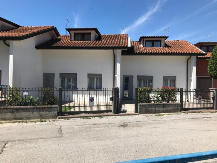 VILLINI OASI - CASETTA VICINO AL MARE CON scoperto esclusivo DA COLLA