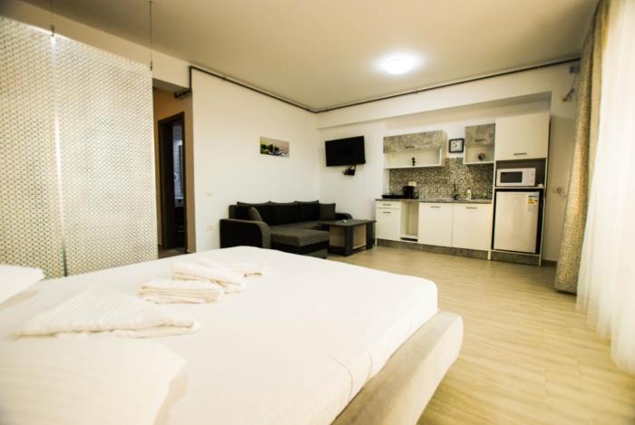 Sofi Studios Mamaia-Nord