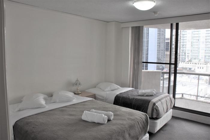 Accommodation Sydney City Centre - 2 Bedroom Apartment with Balcony on Top Floor