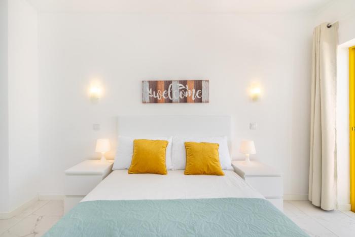 Praia da Rocha, Clube Praia da Rocha, Bloco I, WIFI Gratuito, Ar Condicionado, by IG