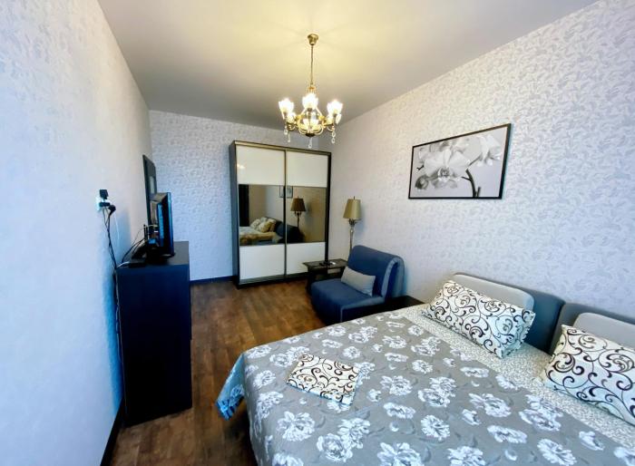Italian Boulevard Modern Apartment